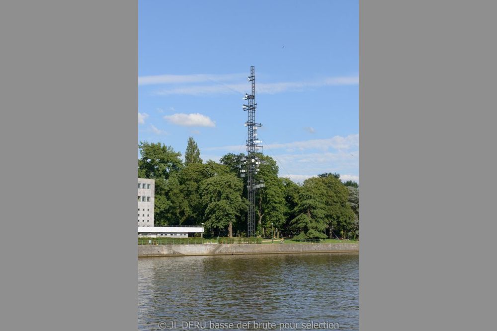 Liège
tour Cybernétique